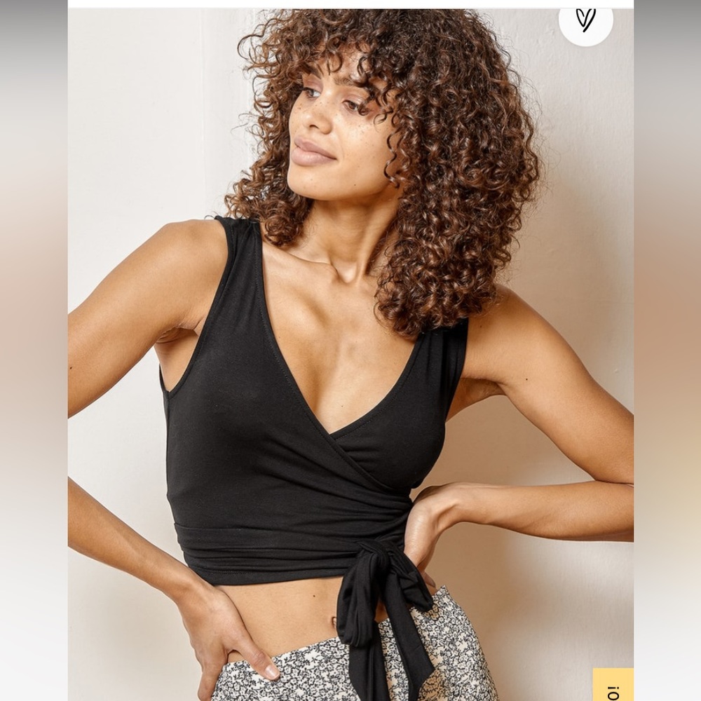 Lulus Cheer You On Black Faux-Wrap Cropped Tank Top, NWT, size XS